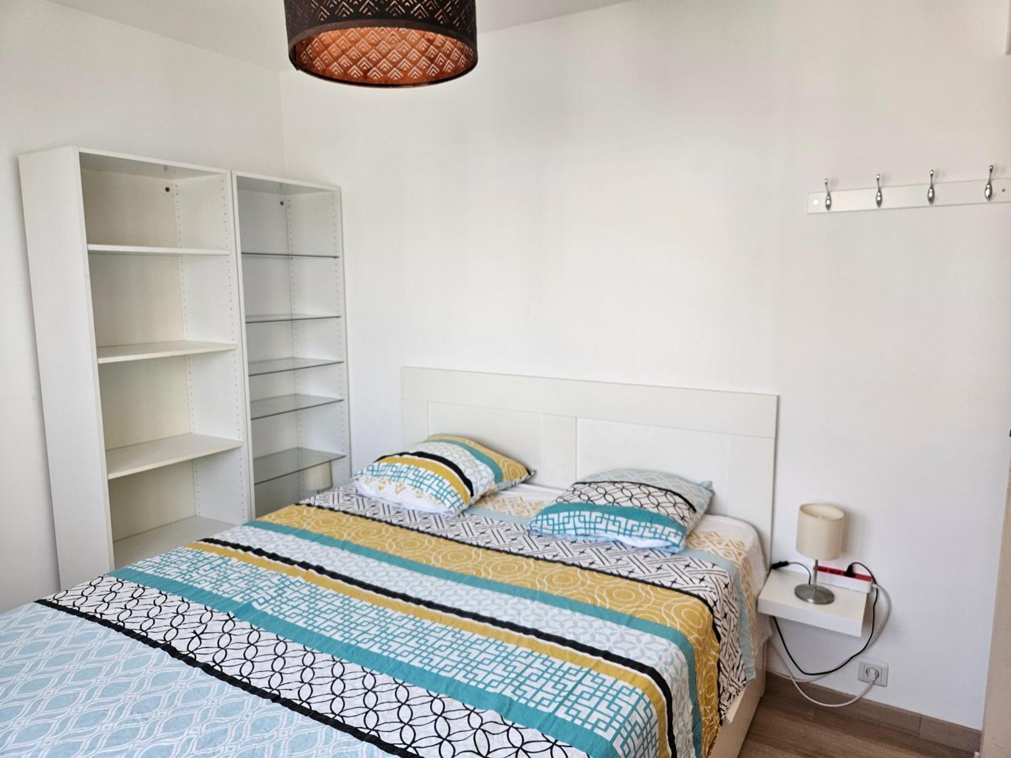 Chambre En Colocation Fille, Proche Mer, Climatisation Тулон Экстерьер фото
